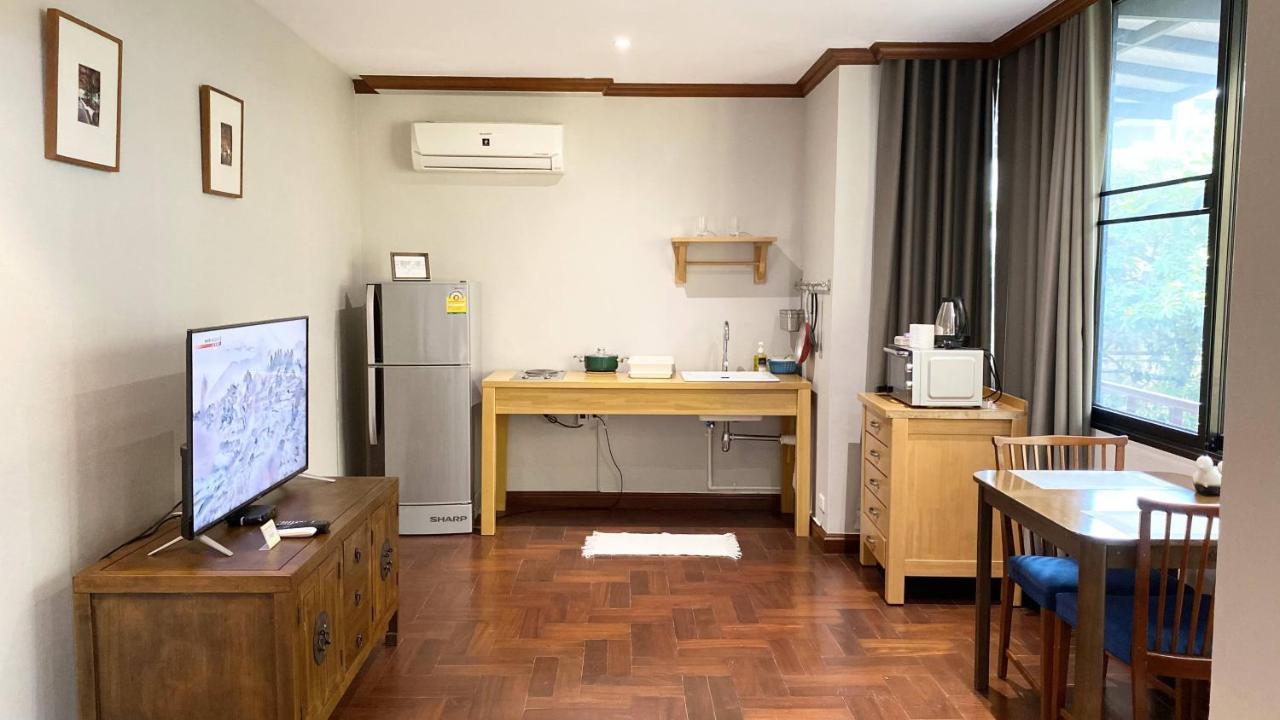 Nt Place Sukhumvit Suites Бангкок Экстерьер фото