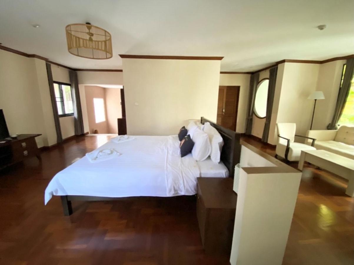 Nt Place Sukhumvit Suites Бангкок Экстерьер фото
