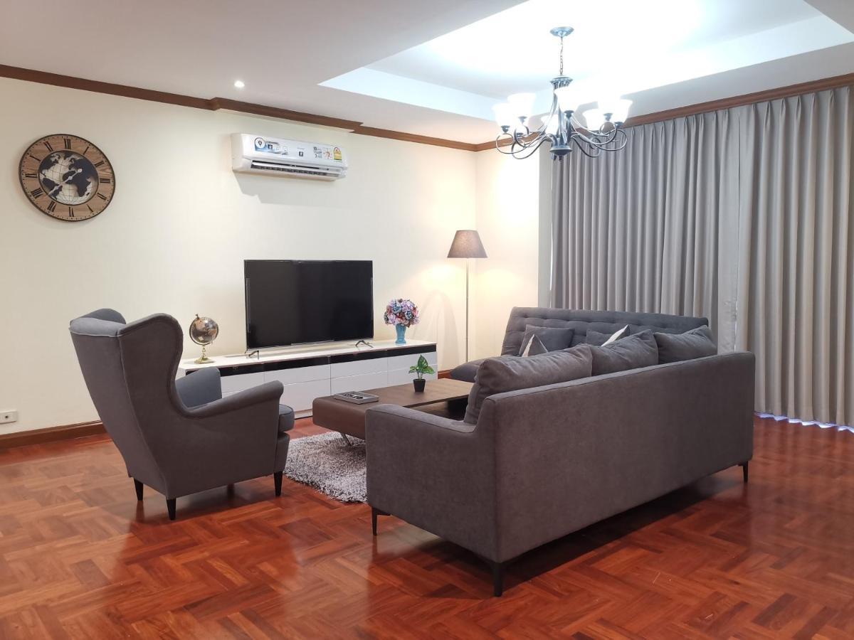 Nt Place Sukhumvit Suites Бангкок Экстерьер фото
