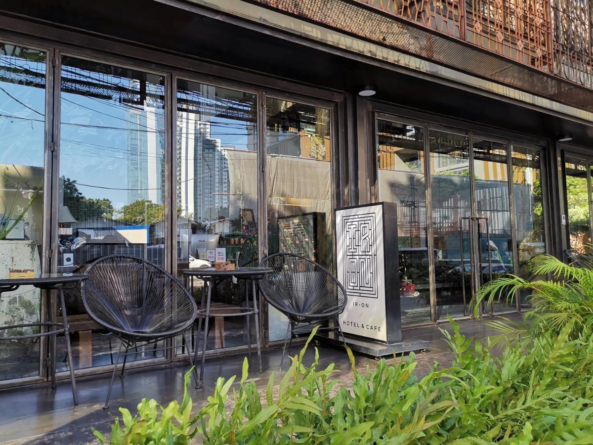 Nt Place Sukhumvit Suites Бангкок Экстерьер фото